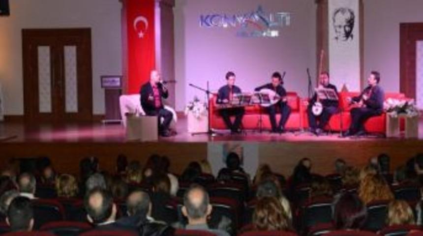 Burhan Kul, Klasik T&uuml;rk M&uuml;ziği&rsquo;nin Se&ccedil;kin Eserleri Seslendirdi