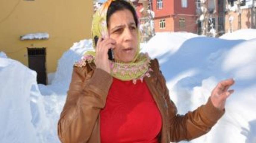 Beyt&uuml;şşebap&rsquo;ta 8 Kişilik Aileden Haber Alınamıyor