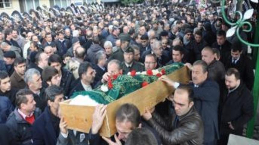 Başkan Bı&ccedil;akcı Toprağa Verildi