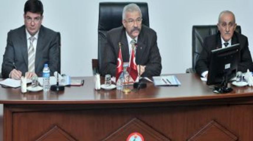 Osmaniye&rsquo;de 2012 Yılında 436 Projeden 254&rsquo;&uuml; Bitirildi