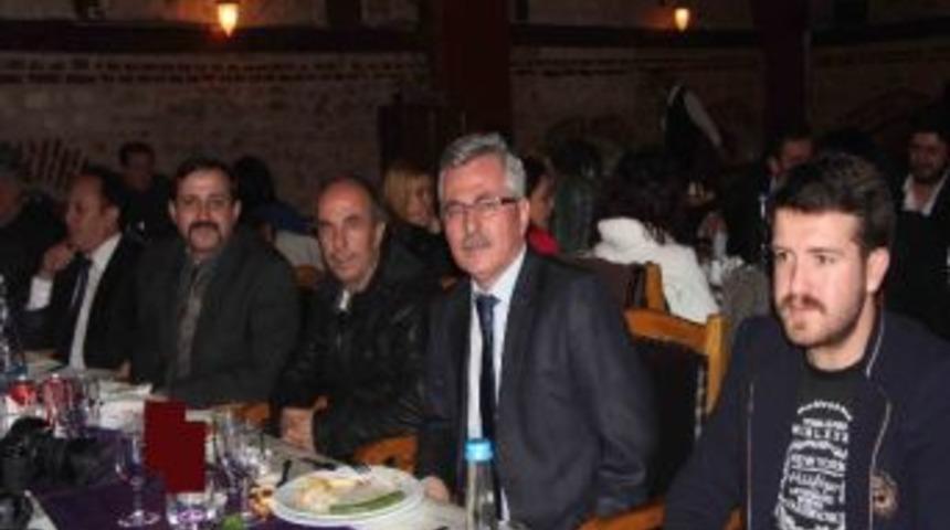 Başkan &Ccedil;ağlayan Basın Mensuplarıyla Bir Araya Geldi