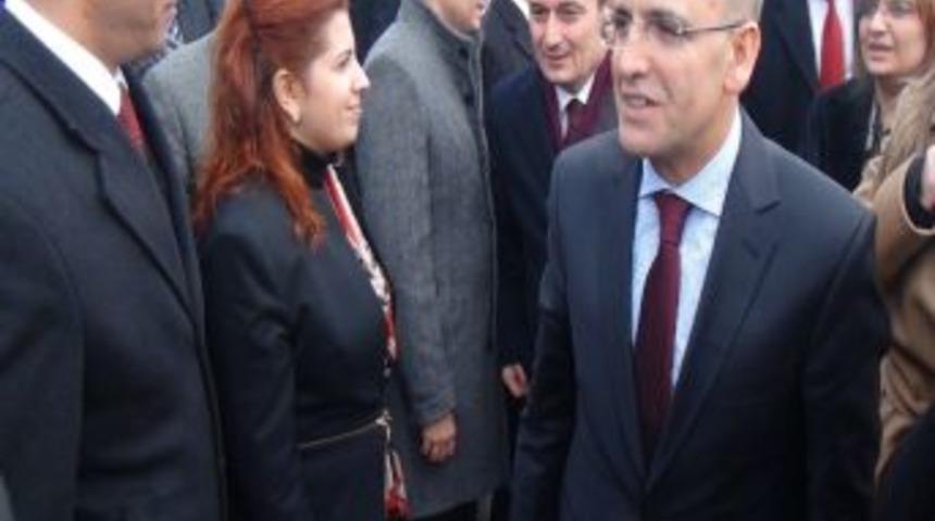 Maliye Bakanı Şimşek Batman'da