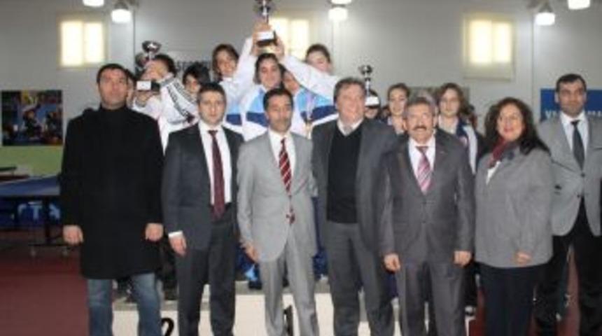 Yalova'da Masa Tenisi M&uuml;sabakaları