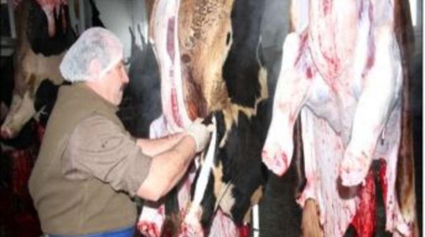 EBK, Suluova'da Et Kesimine Başladı