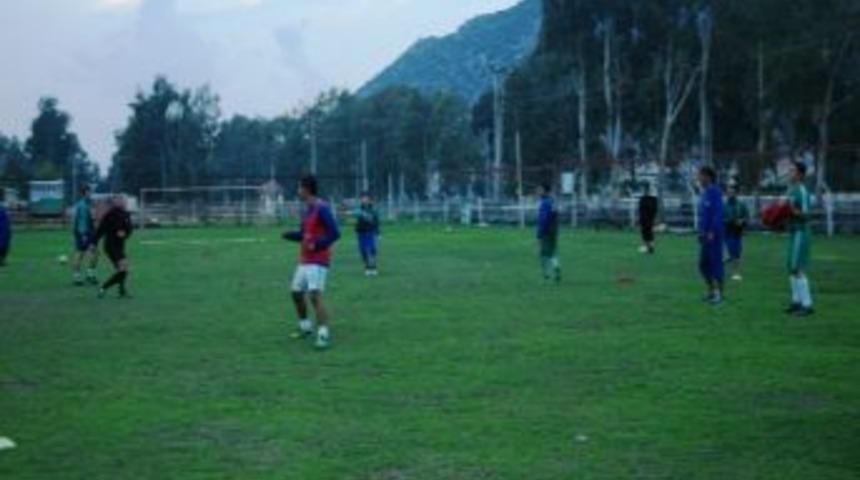 Demre Belediyespor Hazırlıklarını S&uuml;rd&uuml;r&uuml;yor