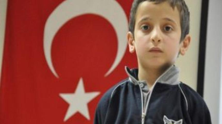 Bu &Ouml;ğrenci Farklı