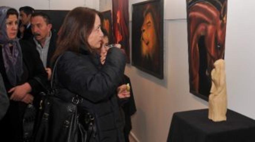 Kabartma Resim Ve Heykel Sergisi A&ccedil;ıldı