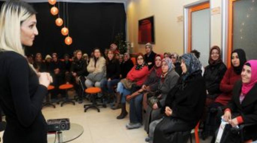 Pursaklar'da Sınav Kaygısı Ve &Ccedil;&ouml;z&uuml;m Yolları Semineri D&uuml;zenlendi