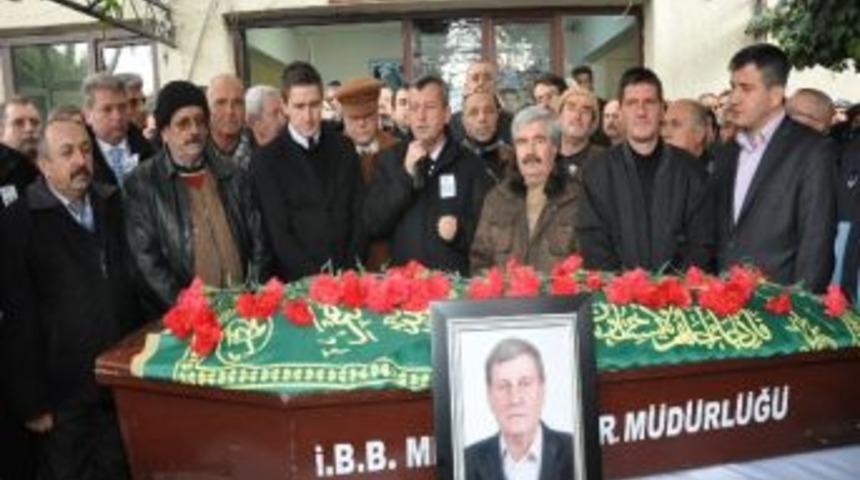 Eski Başkan Kalbine Yenildi