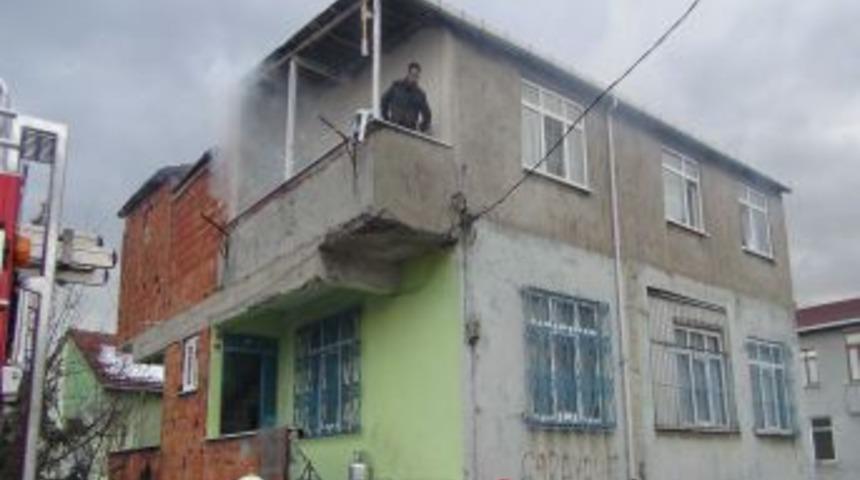 Yangına Kar Suyuyla M&uuml;dahale