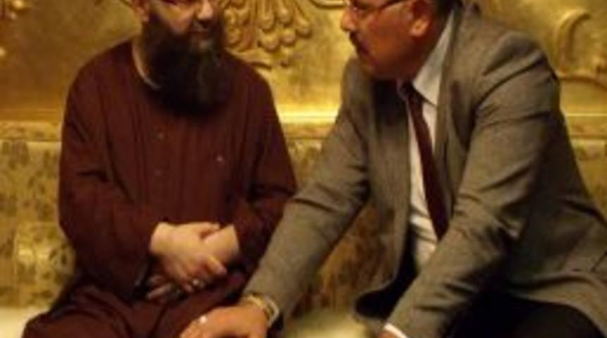 DESK Genel Başkanı Şenocak, C&uuml;bbeli Ahmet Hoca&rsquo;yı Ziyaret Etti