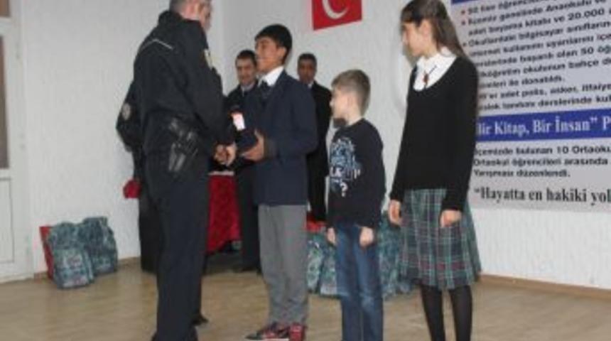 Birecik İl&ccedil;e Emniyet M&uuml;d&uuml;rl&uuml;ğ&uuml;'n&uuml;n Projeleri B&uuml;y&uuml;k Beğeni Topladı