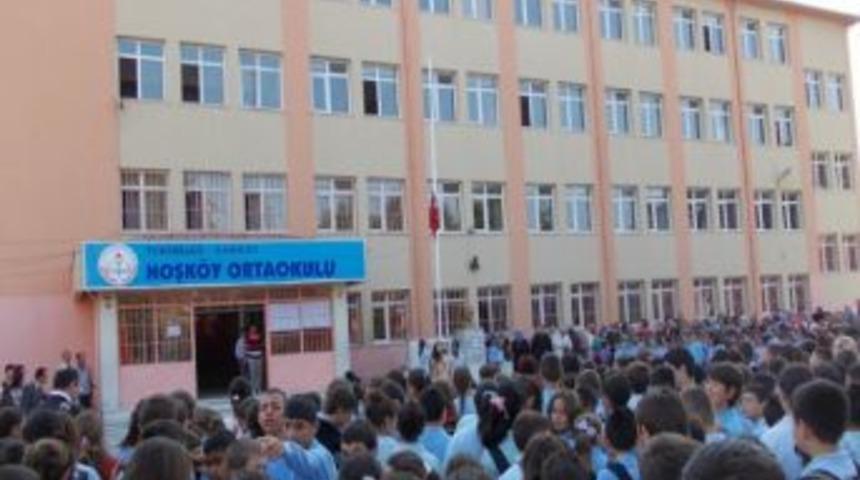 Hoşk&ouml;y Ortaokulu, Avrupa&rsquo;ya A&ccedil;ılıyor
