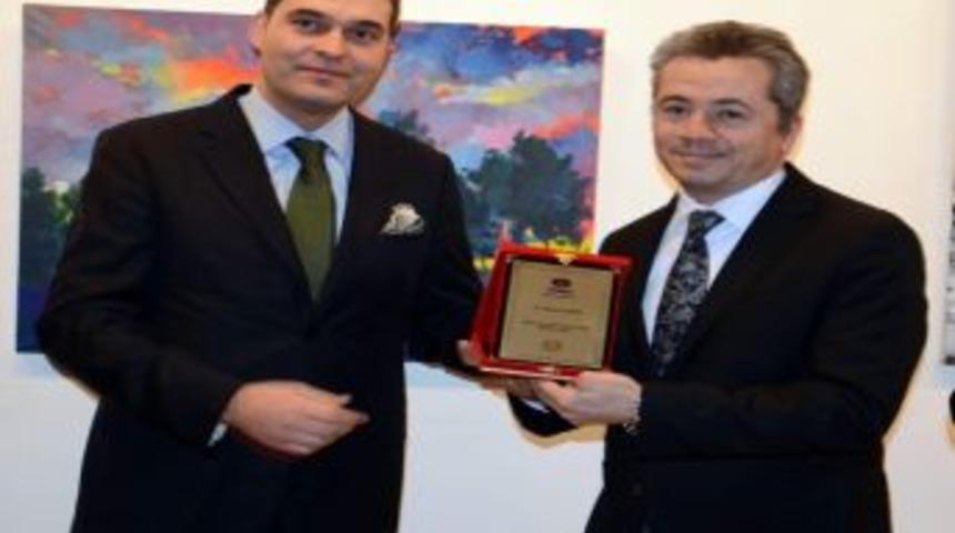 Ressam Yıldırım, Sanko Sanat Galerisi&rsquo;nde Sergi A&ccedil;tı