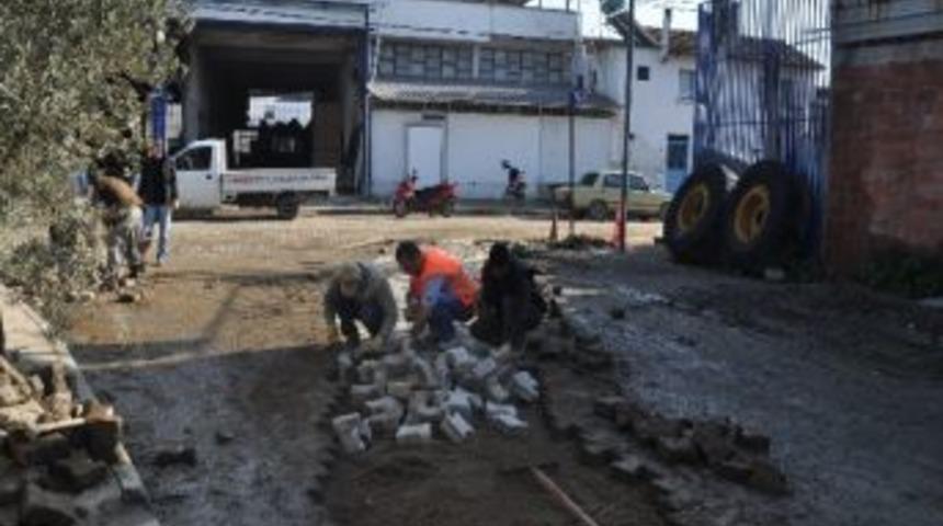 Nazilli Sanayi Sitesinde Alt Yapı &Ccedil;alışması