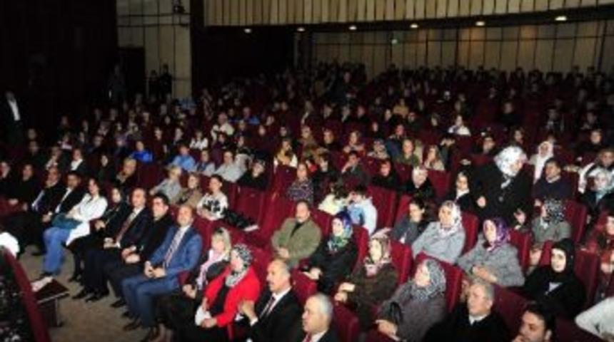 Yıldırım&rsquo;da Şiir R&uuml;zgarı