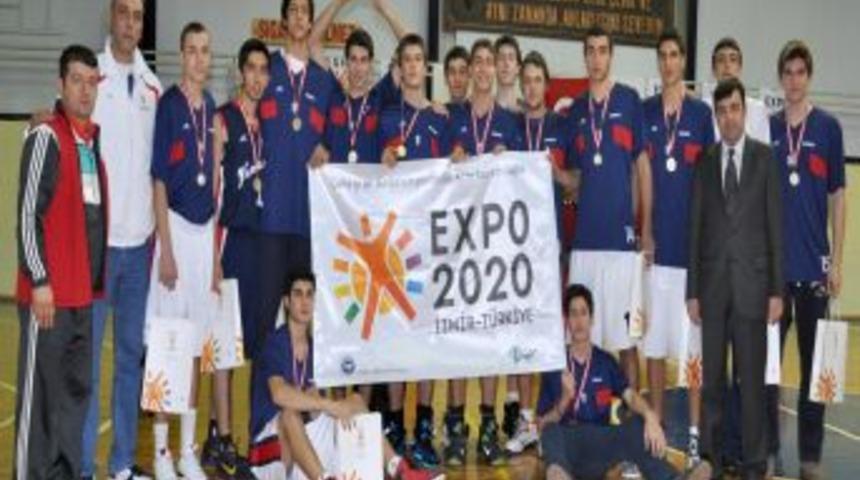 Karşıyaka Yamanlar Basketbolda İzmir Şampiyonu Oldu