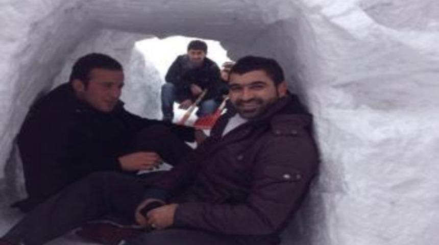 T&uuml;nelde 'keledoş' Keyfi