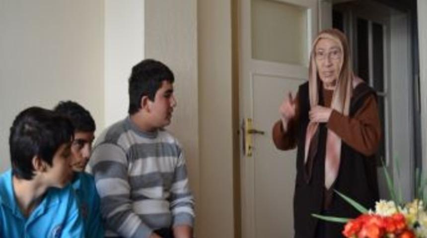 Kız Meslek Lesisi&rsquo;nden G&ouml;n&uuml;ll&uuml; Torun Projesi