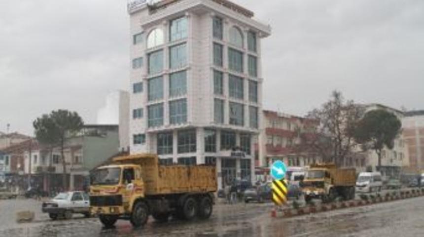 K&ouml;pr&uuml;başı Belediyesi Yeni Hizmet Binası, A&ccedil;ılış İ&ccedil;in Bekliyor