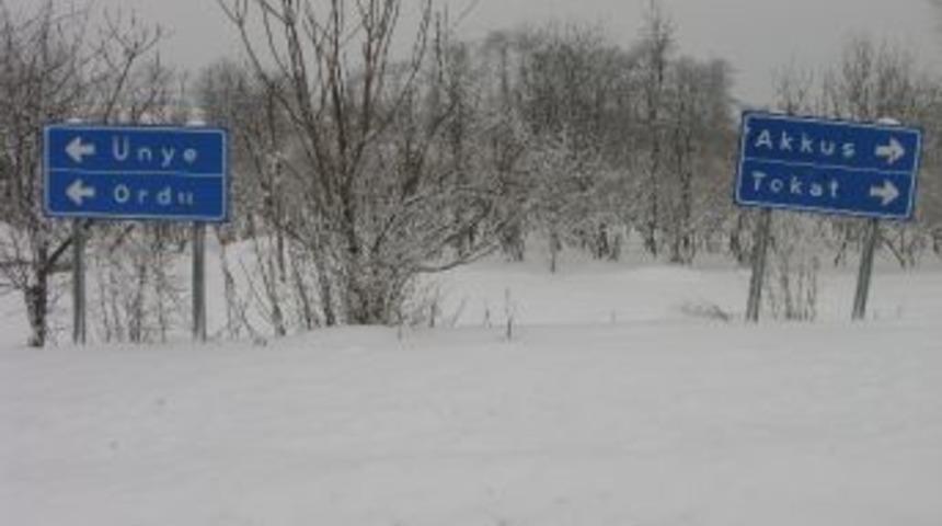 Akkuş İle Ulaşım Sağlanamıyor