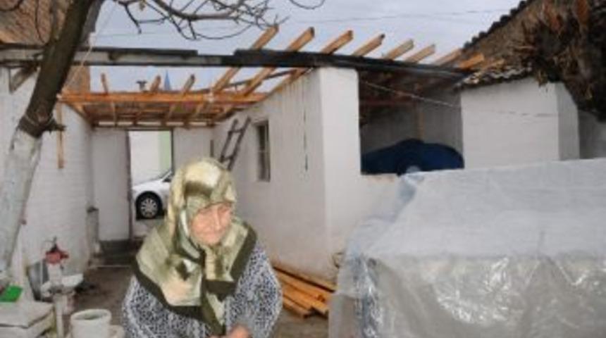 Manisa Belediyesi, İfakat Teyzeyi Yalnız Bırakmadı