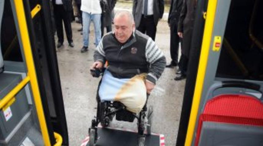 Manisa'da Engelliler Spor Yapmaya &Ouml;zel Minib&uuml;sle Gidecek