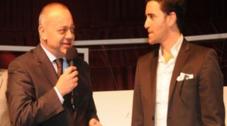 Sanat, Manisalı Tiyatroseverle Buluştu