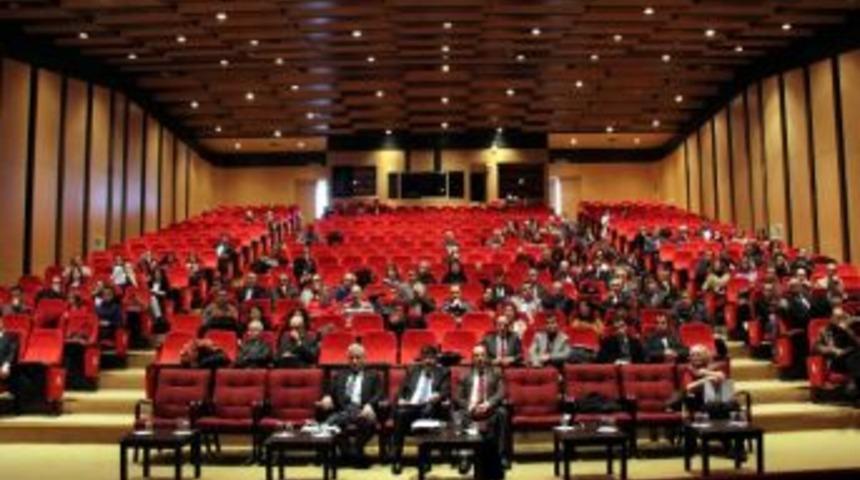 C&uuml; Stratejik Plan &Ccedil;alışması Bilgilendirme Toplantısı Yapıldı