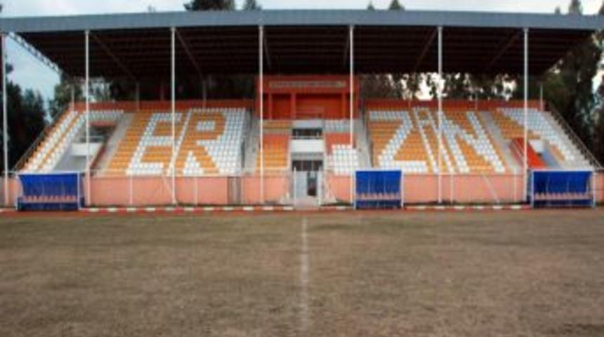 Erzin Şehir Stadyumu'na Bin Koltuk D&ouml;şendi