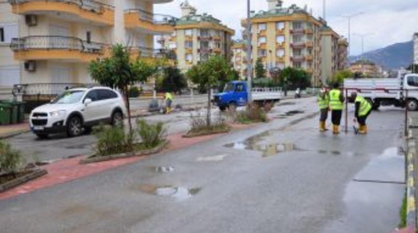 Tel &Ouml;rg&uuml; Ile Kapattığı Arsasındaki Yolu, Tekrar Trafiğe A&ccedil;tı