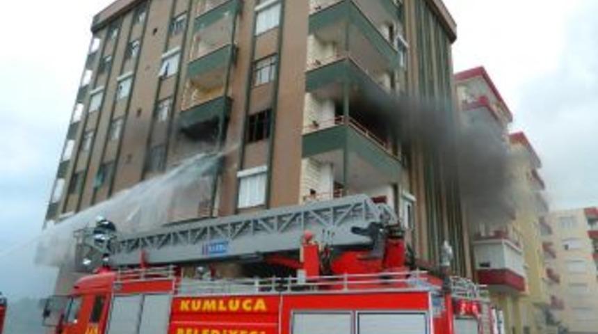 Kumluca'da ev Yangını