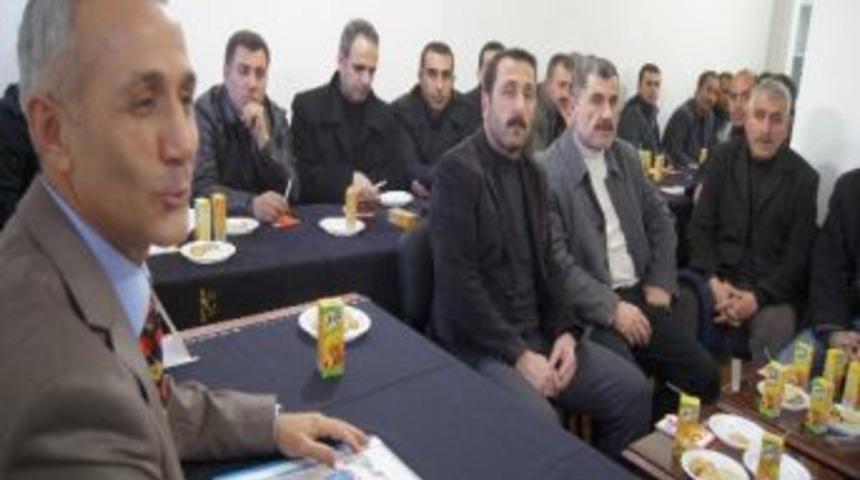 Polis Vatandaşlarla Bir Araya Geldi