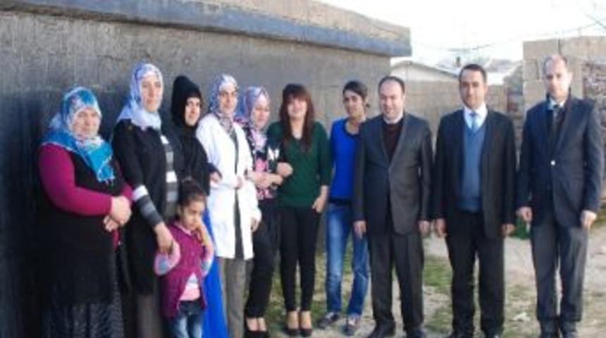 Hani Hem M&uuml;d&uuml;r&uuml; &Uuml;&ccedil;dağ Kurslarda İncelemelerde Bulundu