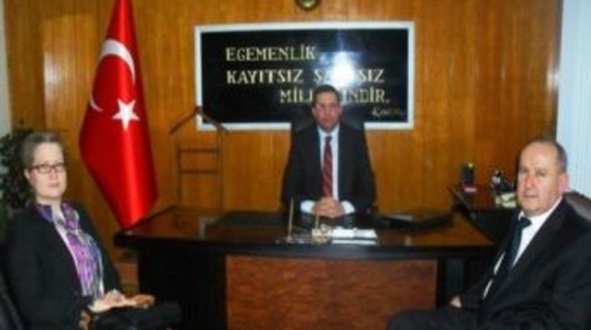 Kırklareli İl Sağlık M&uuml;d&uuml;r&uuml; Bozkır&rsquo;dankaymakam &Ouml;zderin&rsquo;e Ziyaret
