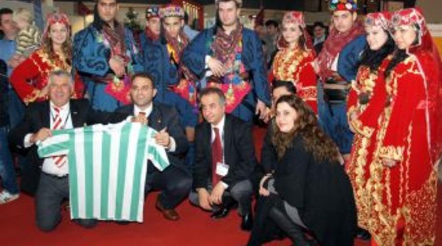 Hollanda&rsquo;da Bursa Şov