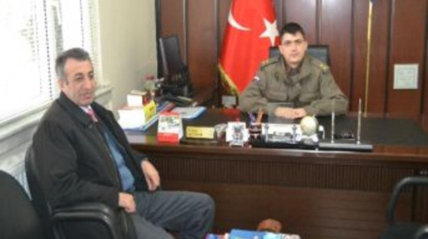 Kula Mal M&uuml;d&uuml;r&uuml; Oğraş, Komutan Enginar&rsquo;ı Ziyaret Etti