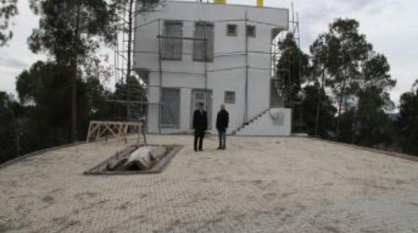 Osmancık Belediyesi&rsquo;nden Arafat Tepesine Seyir Evi