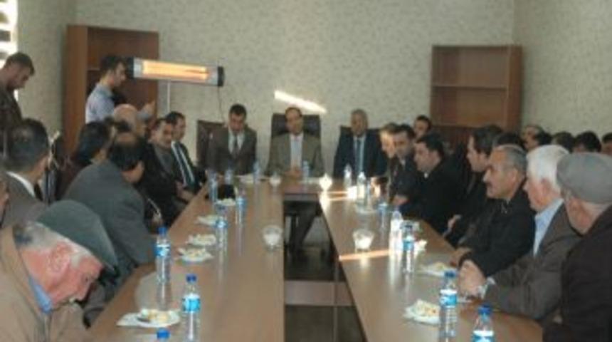 Vekil &Ccedil;ift&ccedil;i Gevaş&rsquo;ın Sorunlarını Dinledi