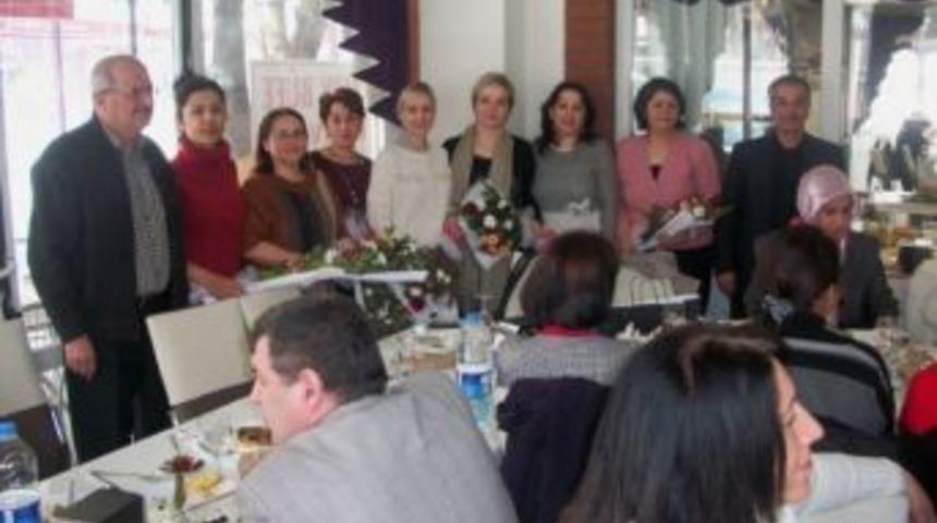 Veli Ve &Ouml;ğretmenlerden Dayanışma Yemeği