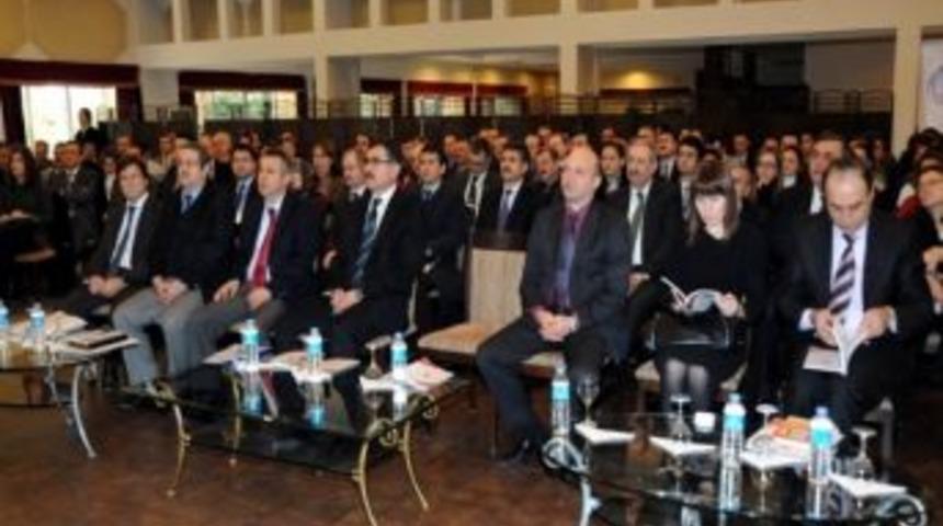 İ&ccedil;işleri Bakanlığı, "b&uuml;y&uuml;kşehir Kanunu" Hakkında Bilgilendiriyor