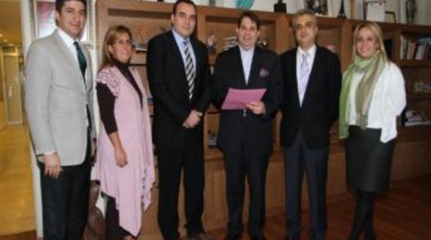 Konaklı Sporcular, Bozyaka Eğitim Ve Araştırma Hastanesi&rsquo;ne Emanet Edildi