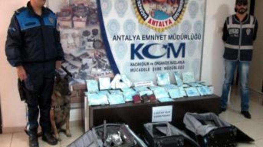 Antalya&rsquo;da Uyuşturucu İle M&uuml;cadele
