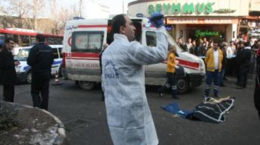 Bunalıma Giren Gen&ccedil; İntihar Etti
