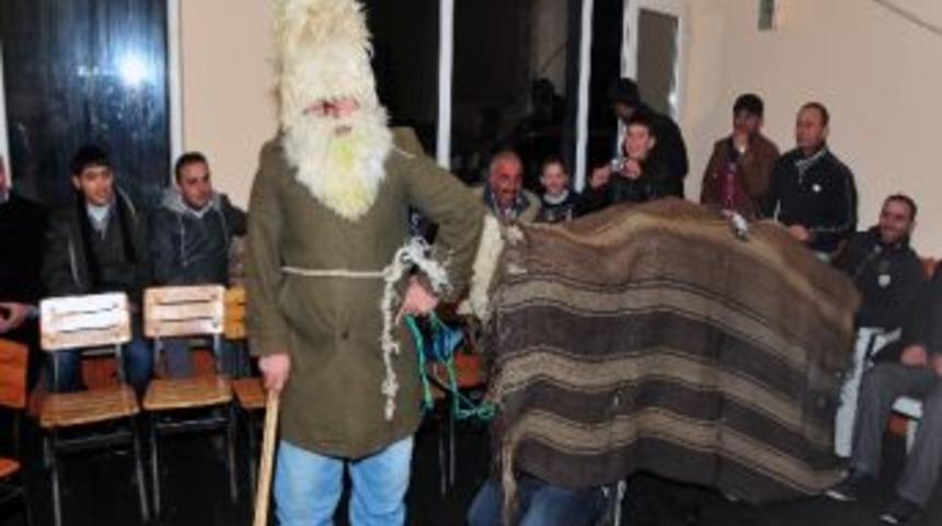 G&uuml;m&uuml;şhane'de Galandar Kutlaması Renkli Ge&ccedil;ti