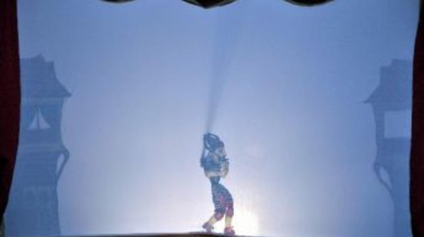 Kardelen Koleji &Ouml;ğrencileri Hacivat Ve Karag&ouml;z G&ouml;lge Oyununu İzlediler