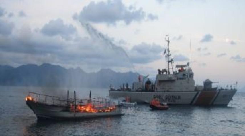 Marmaris Sahil G&uuml;venlik G&ouml;z A&ccedil;tırmadı