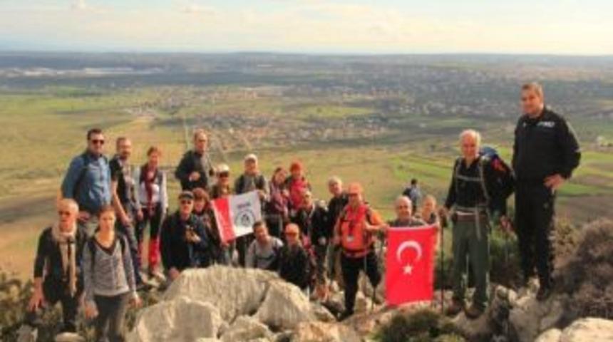 Todosk D&ouml;şemealtı&rsquo;nda Doğa Y&uuml;r&uuml;y&uuml;ş&uuml; D&uuml;zenlendi