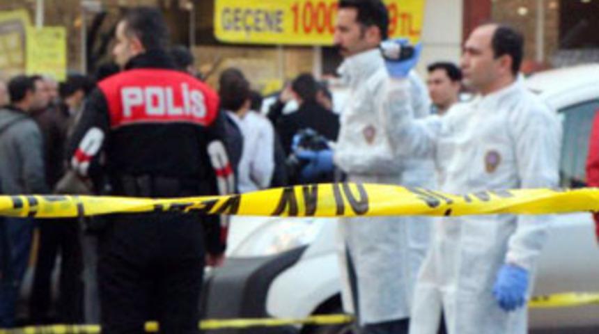 Adliye katibinin sır intiharı