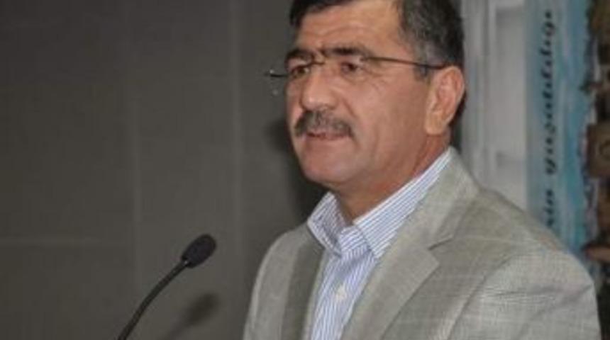 Başkan Akdoğan &Ouml;ğrencilerle Sohbet Edecek